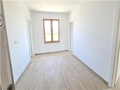 Apartament 3 camere bloc nouCetate ,65 mp utili,etaj 1,